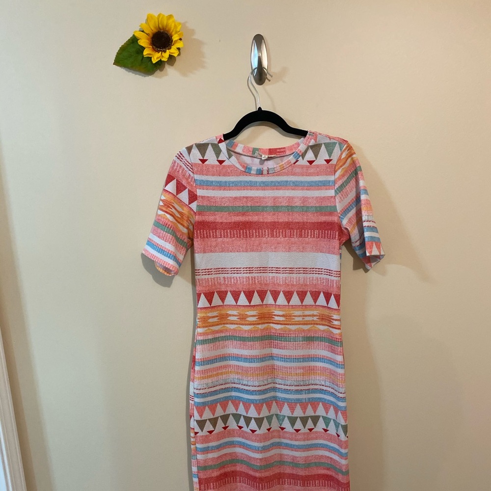 Aztec Pattern Midi Dress by Freeway Large - Picture 2 of 3